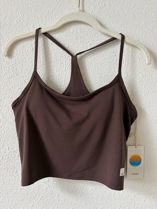 Vuori Tops - Vuori All The Feels Tank 2.0 Java Size Medium Athleisure Sporty Neutral